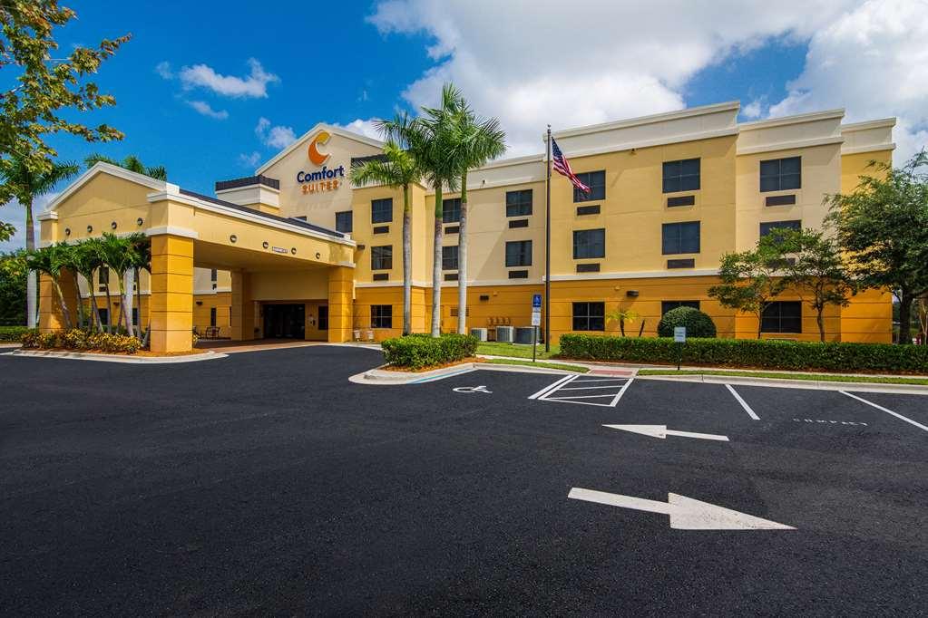 Comfort Suites Vero Beach I-95 Buitenkant foto
